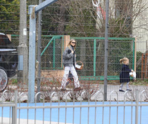 Kasia Tusk z córkami z koszyczkiem przyjechali do Donalda