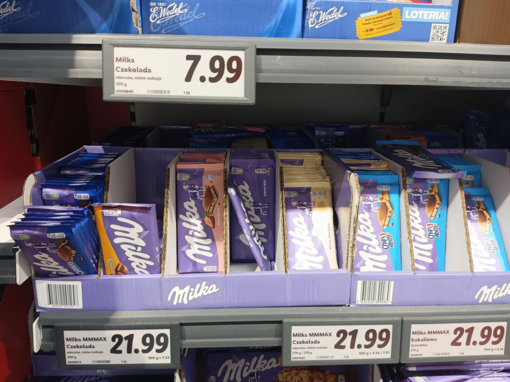 Porównaliśmy ceny w polskim i niemieckim markecie. Gdzie zarobimy tańsze zakupy na Wielkanoc? 