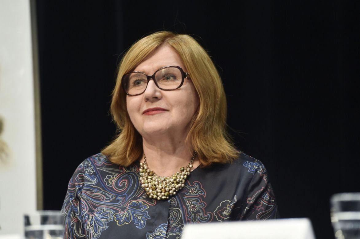 Tak Ewa Ziętek zmieniła się od czasów "Złotopolskich": "Czasami tak patrzę i myślę: znowu jestem inna"