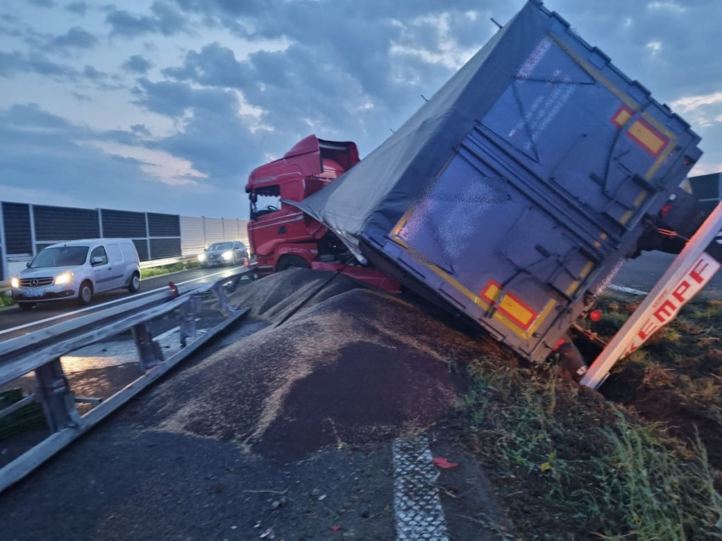 Seria wypadków z udziałem TIR-ów na A4 koło Tarnowa