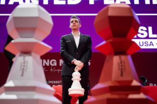 Jan-Krzysztof Duda zmierzy się z mistrzem świata. Szachowa elita przyjeżdża do stolicy Polski