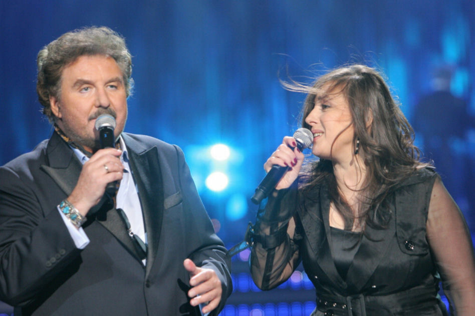 Krzysztof Krawczyk i Edyta Bartosiewicz - Trudno tak