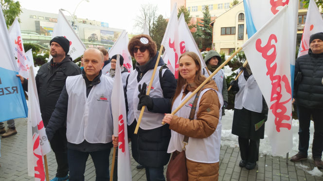 Pikieta nauczycieli w Rzeszowie