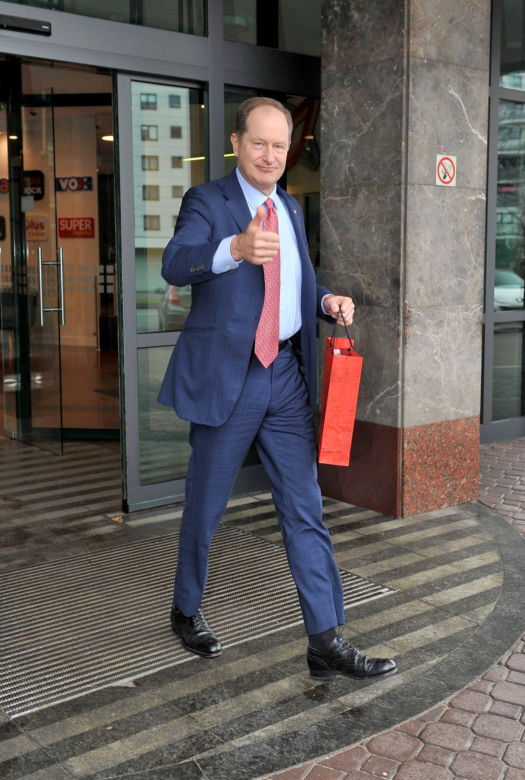 My, Amerykanie i Polacy, stoimy ramię w ramię