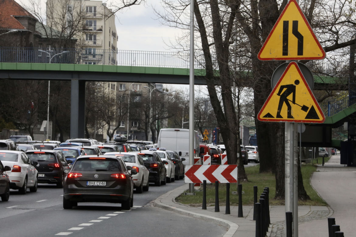 Będzie trudniej wyjechać z Mokotowa. Drogowcy zwężą Wisłostradę!
