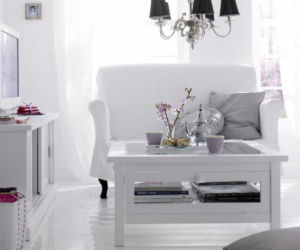 Biały salon w stylu glamour