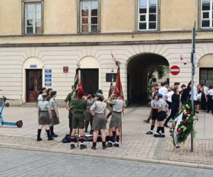 Ostatnia droga Wandy Traczyk-Stawskiej. Tak stolica żegna bohaterkę Powstania Warszawskiego