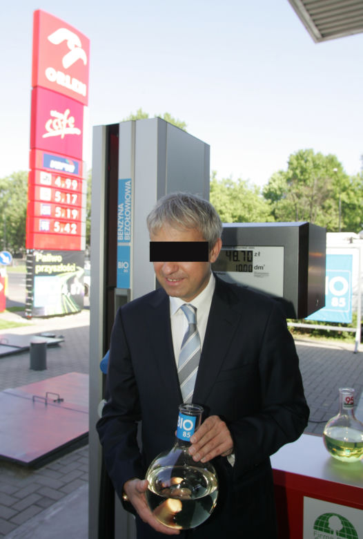 Były prezes PKN Orlen Jacek Krawiec- wersja z paskiem na oczach