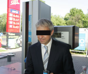 Były prezes PKN Orlen Jacek Krawiec- wersja z paskiem na oczach