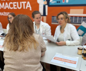 „Skonsultuj się z farmaceutą” – profilaktyka chorób neurodegeneracyjnych w Kielcach