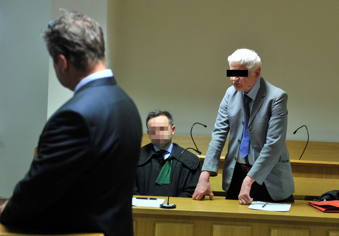 Szokujące zeznania ratowników w sądzie: "To był najgorszy dyżur mojego życia!". Ciąg dalszy procesu lekarza Jerzego M.