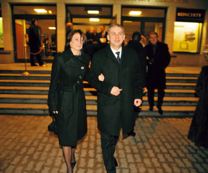 Każdy chciał dotknąć księcia Karola