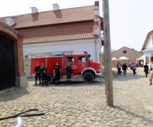 Przenieśli stuletnią remizę z Wilkowa do Lublina