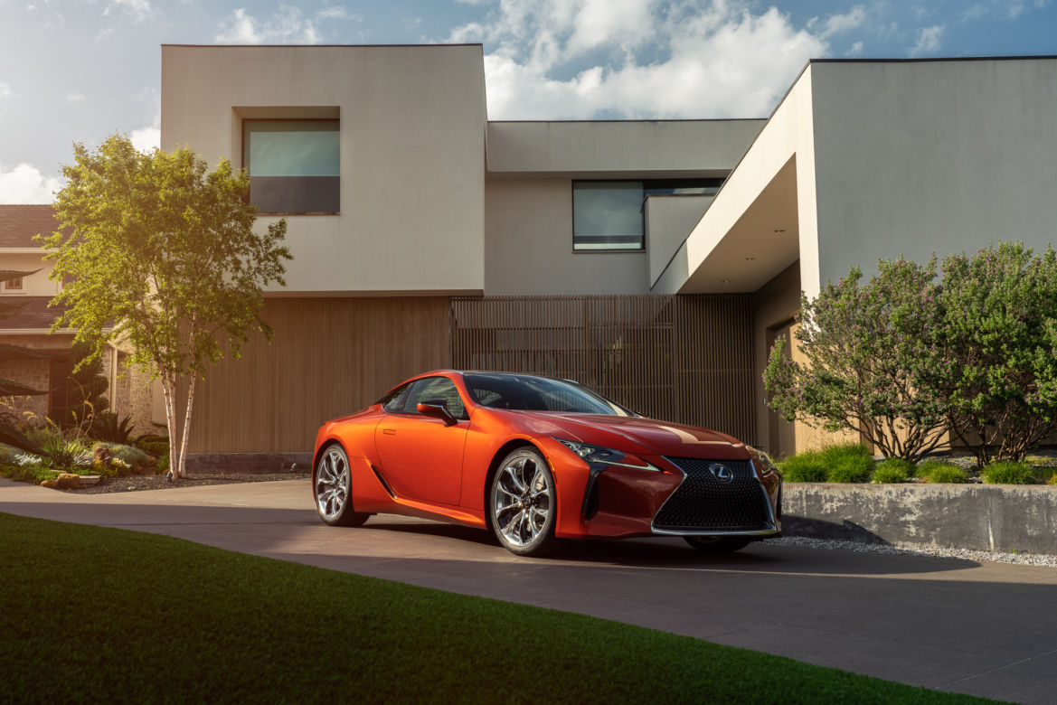 Lexus LC w kolorze Blazing Carnelian