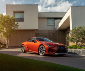 Lexus LC w kolorze Blazing Carnelian