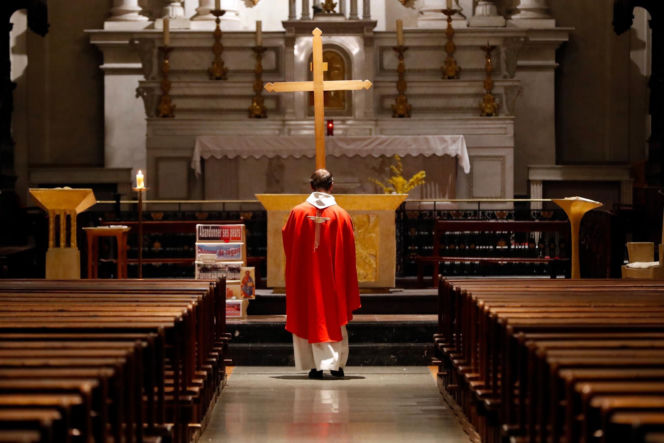 Koniec przywilejów! Rząd Tuska każe płacić pierwszej damie, księżom i rolnikom