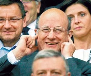 Tusk gwiżdże, Kopacz szaleje