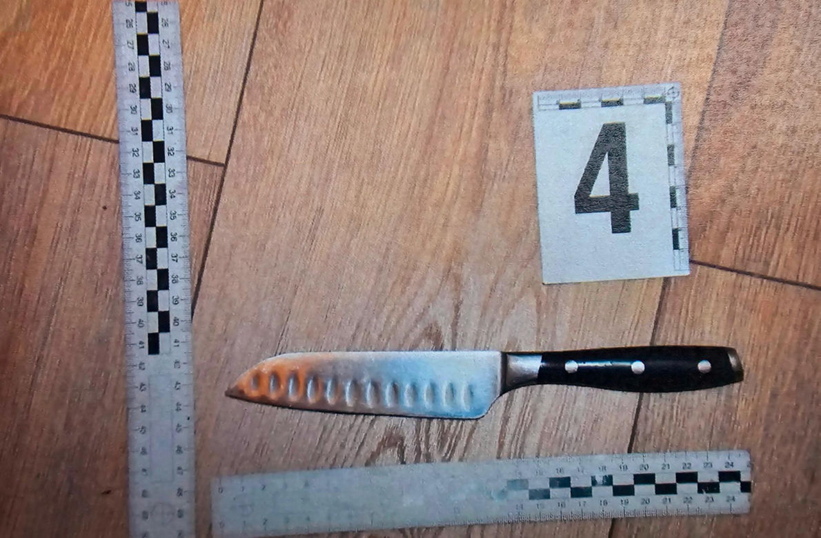 22-latek rzucił się z nożem na 32-latka! W próbie zabójstwa pomagała 15-letnia dziewczyna
