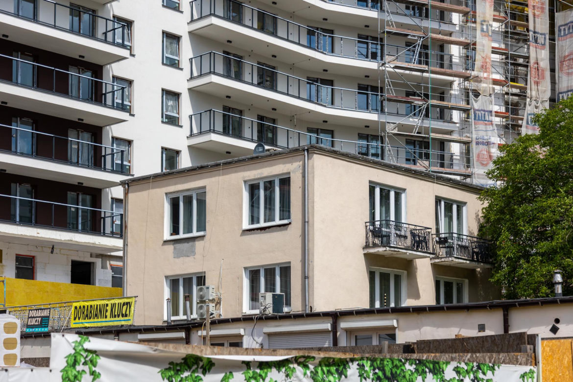 Dom przy ul. Jana Sebastiana Bacha 35 w Warszawie