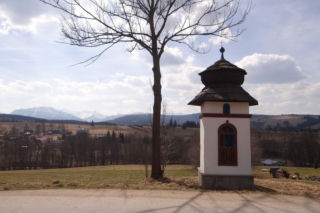 To jedna z najpiękniejszych wsi w Małopolsce. Jest dumą Podhala, która powstała pastwiskach