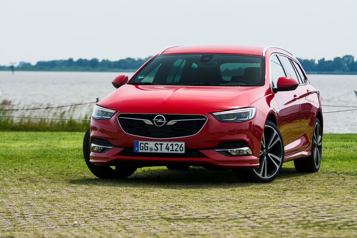Opel Insignia Sports Tourer OPC Line 2.0 Turbo 260 KM AWD AT