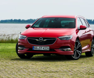 Opel Insignia Sports Tourer OPC Line 2.0 Turbo 260 KM AWD AT