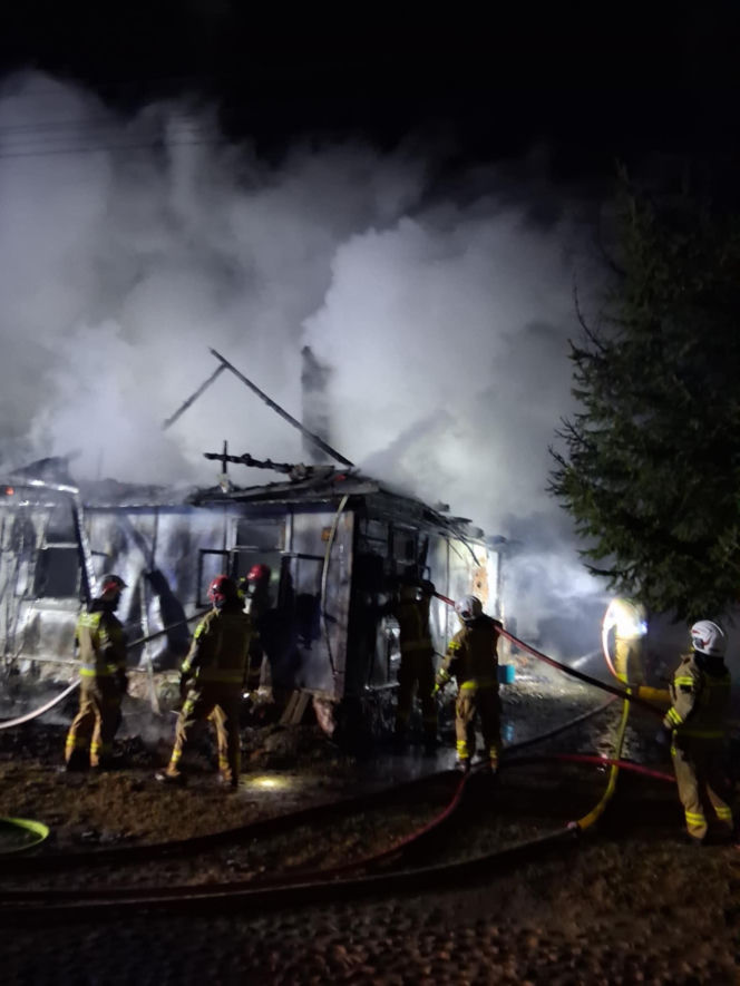 Tragiczny pożar w Sukowiczach. Zginęły dwie osoby