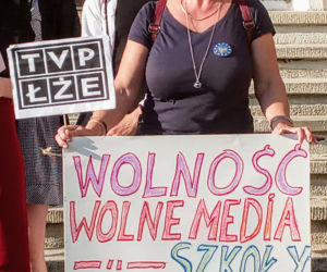 Protest w Szczecinie po przegłosowaniu ustawy Lex TVN