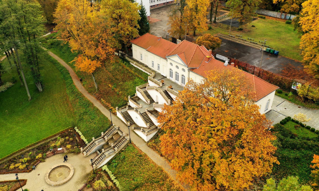 To może być najmłodsze uzdrowisko w Polsce. Znajduje się na Warmii. Co warto tam zobaczyć? [ZDJĘCIA]