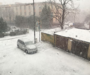 Pogodowy armagedon w województwie śląskim. Zamieć śnieżna przechodzi przez Śląsk!