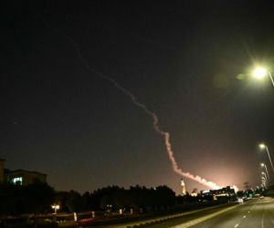 Szokujące zdjęcia i filmy z Dubaju. Turyści uciekają