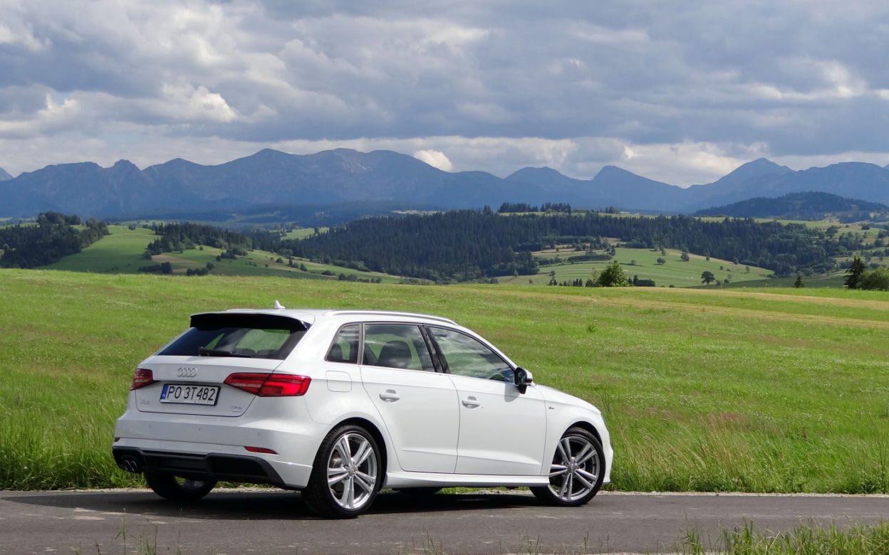 Audi A3 Sportback lifting 2016