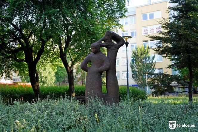 Kieleckie rzeźby