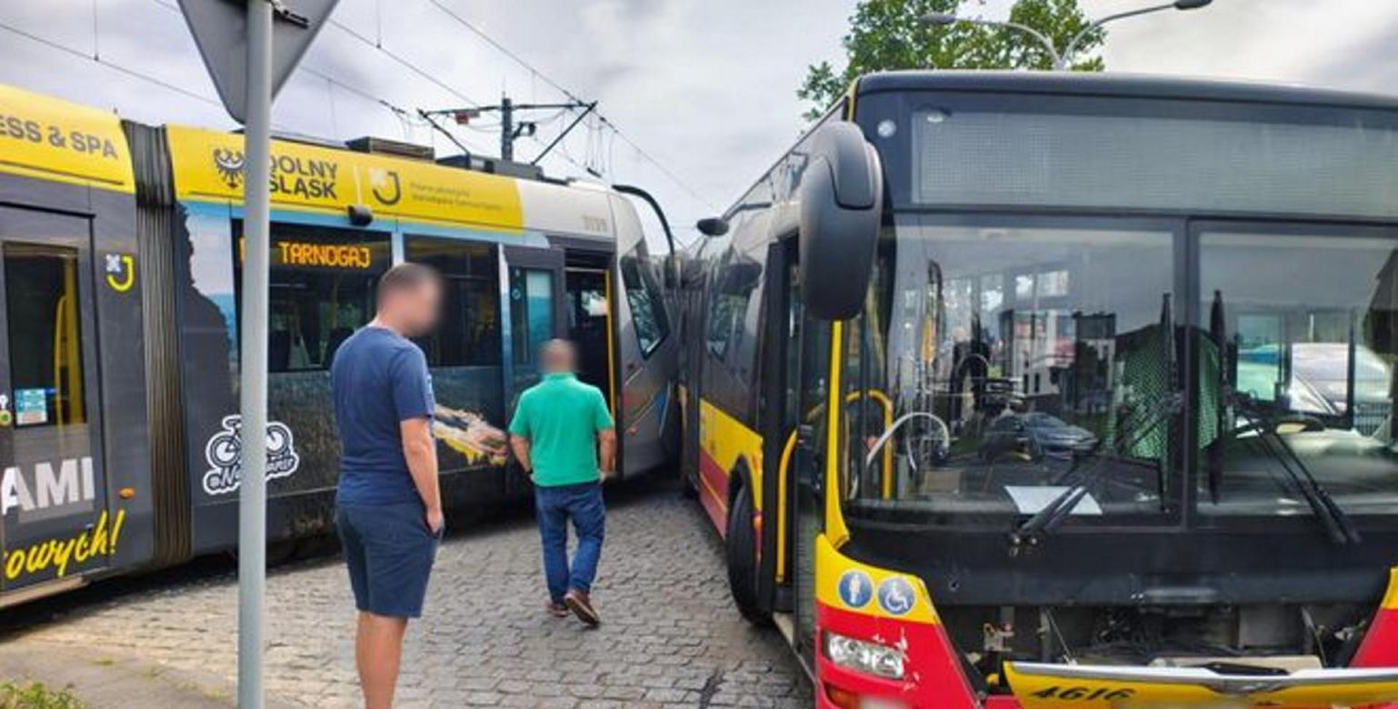 Wrocław. Wypadek na osiedlu Gaj.