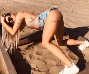 Claudia Redheaded, żona piłkarza Jakuba Kiwiora