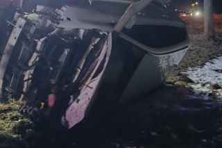 Dramat na trasie Wrocław - Jelenia Góra. Jedna osoba zginęła, cztery trafiły do szpitala