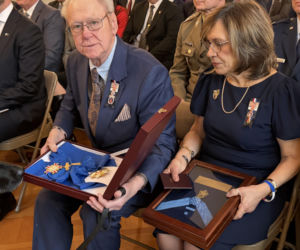 Wręczenie Krzyża Wielkiego Orderu Zasługi RP rodzicom Michaela Ollisa w Waszyngtonie, DC