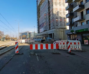 Zapadlisko na al. Powstańców Wlkp.