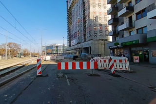 Zapadlisko na al. Powstańców Wlkp.