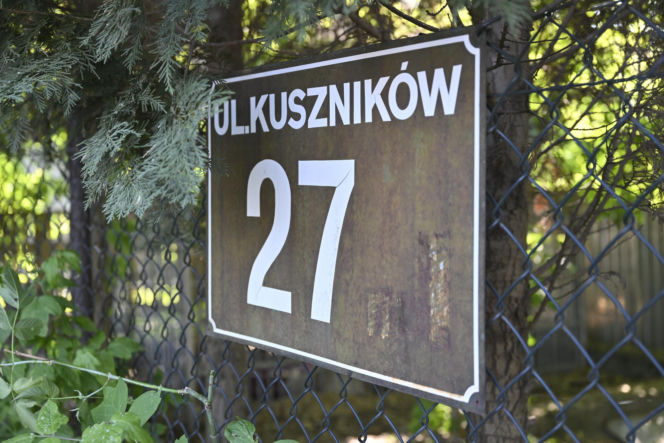 Miasto odbiera dom na Białołęce