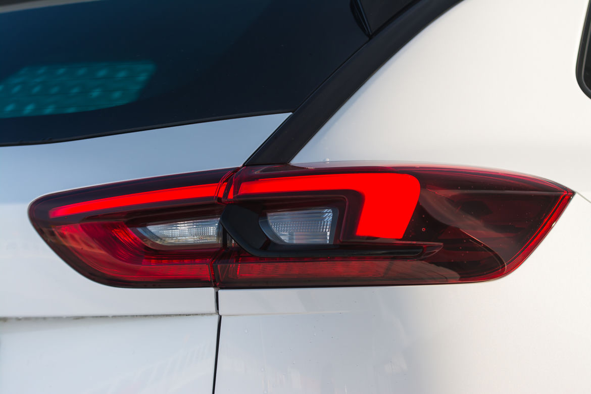 Opel Insignia Sports Tourer 2.0 CDTi 210 KM AT8 AWD