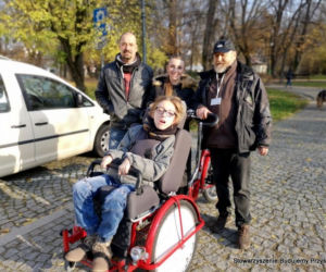 Rikszą po Radomiu! Tak niepełnosprawne dzieci spełniają marzenia! 