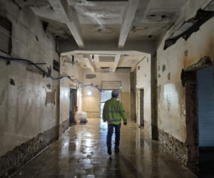 Modernizacja pływalni Akwawit w Lesznie