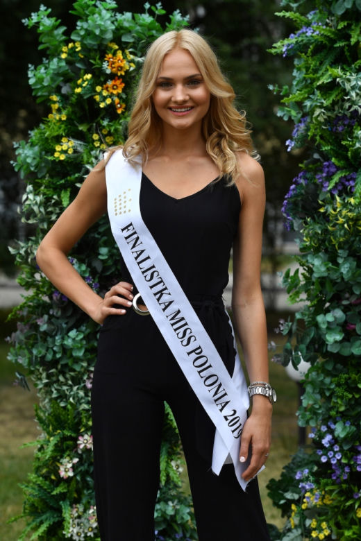 Karina Nowak, Żory, woj. śląskie, 21 lat, wzrost 182cm