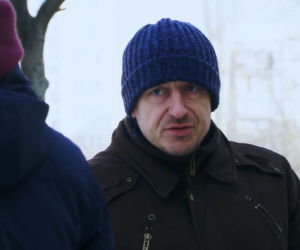 Na Wspólnej odc. 3278. Jarek (Wojciech Rotowski), Janusz Zawada  (Wojciech Kałużyński)