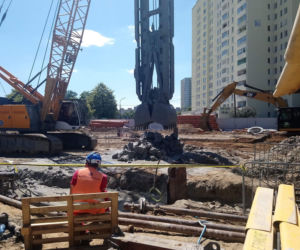 Rozpoczyna się budowa stacji metra Brudno