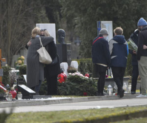 Płakali nad grobem Pawła Królikowskiego
