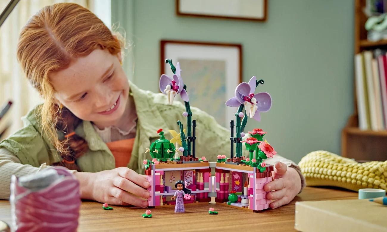 LEGO Disney Doniczka Izabeli — 43237