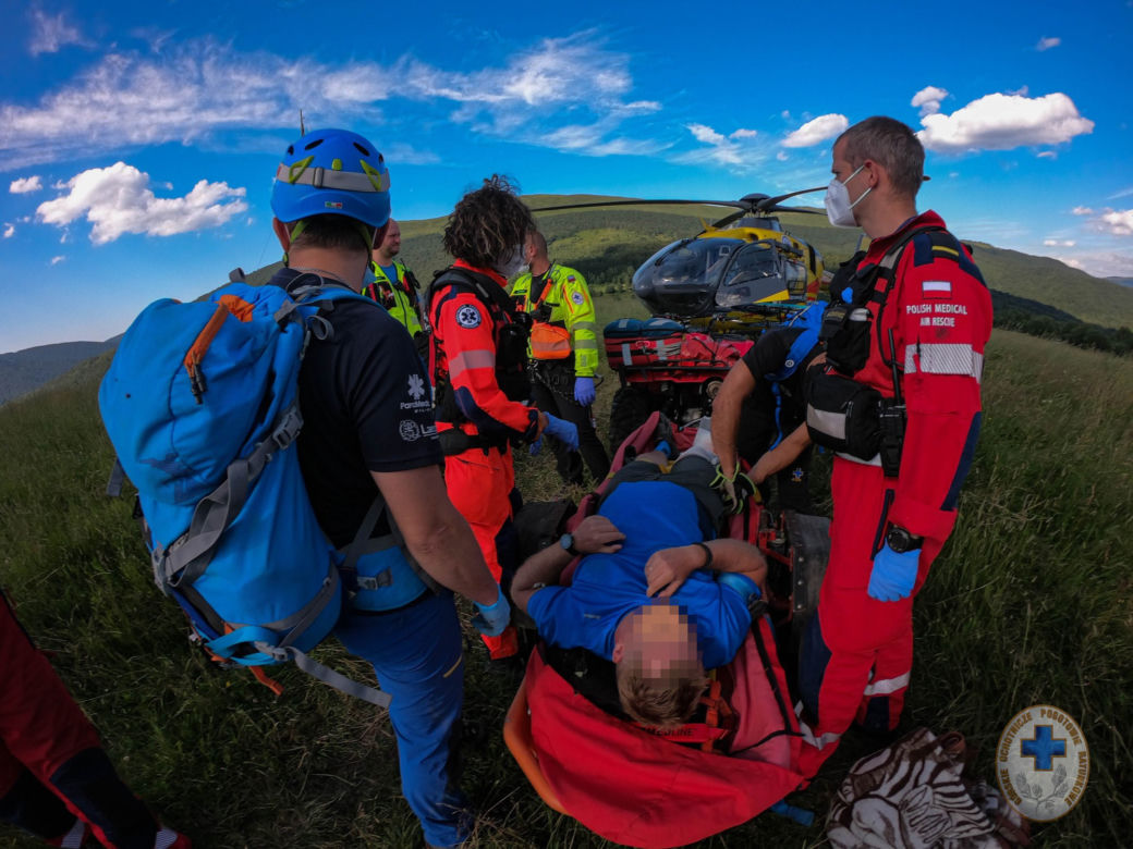 Pracowity dzień dla GOPR Bieszczady. Nie żyje mężczyzna, który spadł z wysokości [ZDJĘCIA]