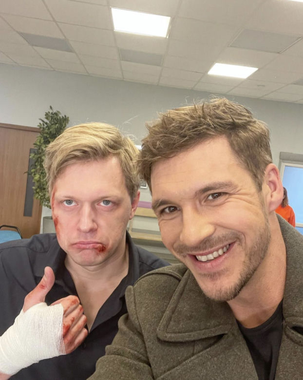 M jak miłość. Marcin (Mikołaj Roznerski), Radek (Philippe Tłokiński)